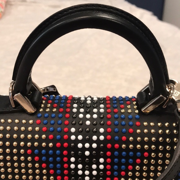 a like new les petits joururs top handle bag - Picture 5 of 8